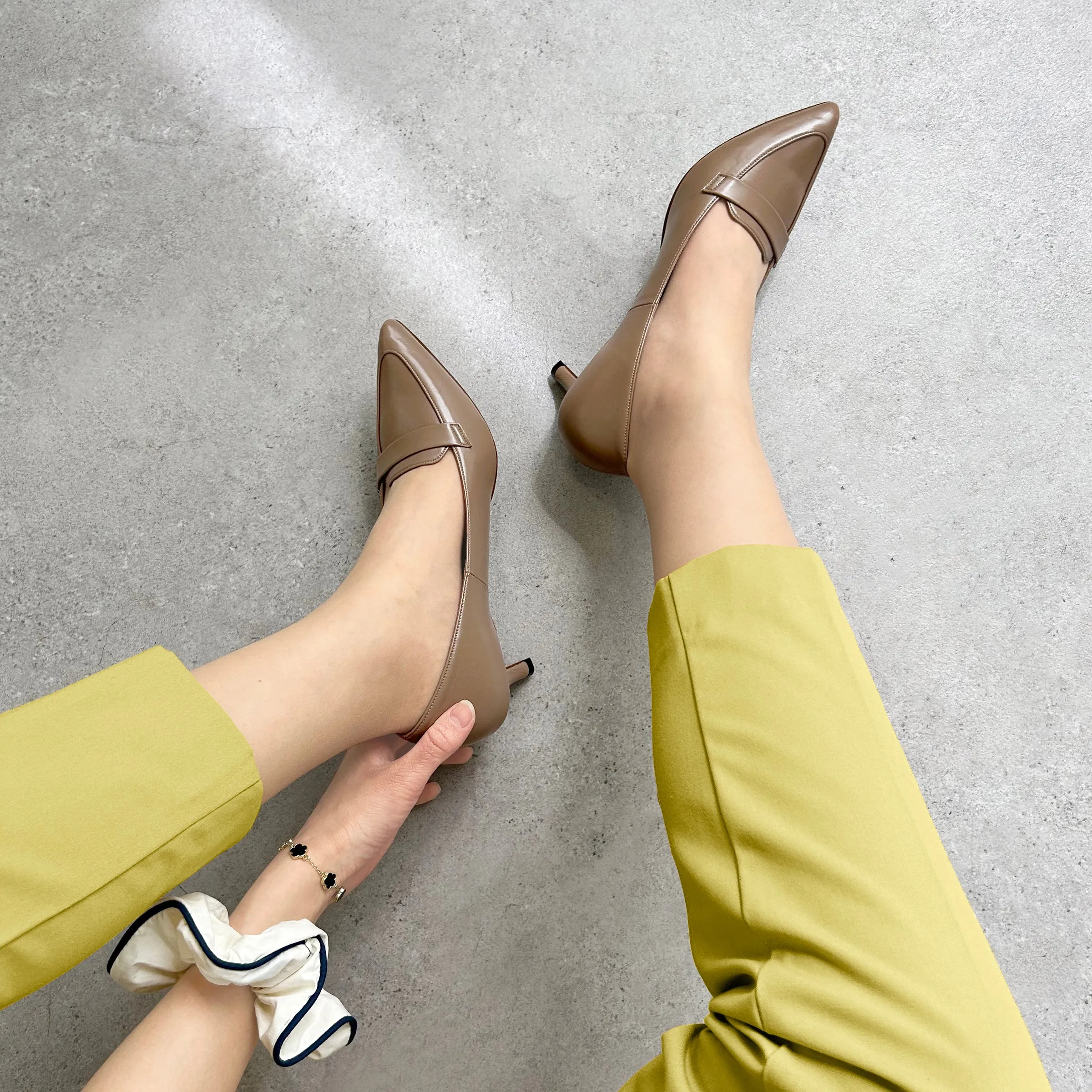 10% OFF: 2024SSBI: Loafer-style pumps (5725) dark beige