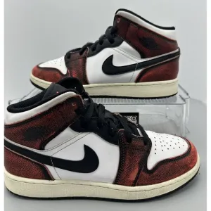 Air Jordan 1 Mid SE Kid's Wear-Away Chicago FB0568-006 Sneakers Size 6.5Y Boys