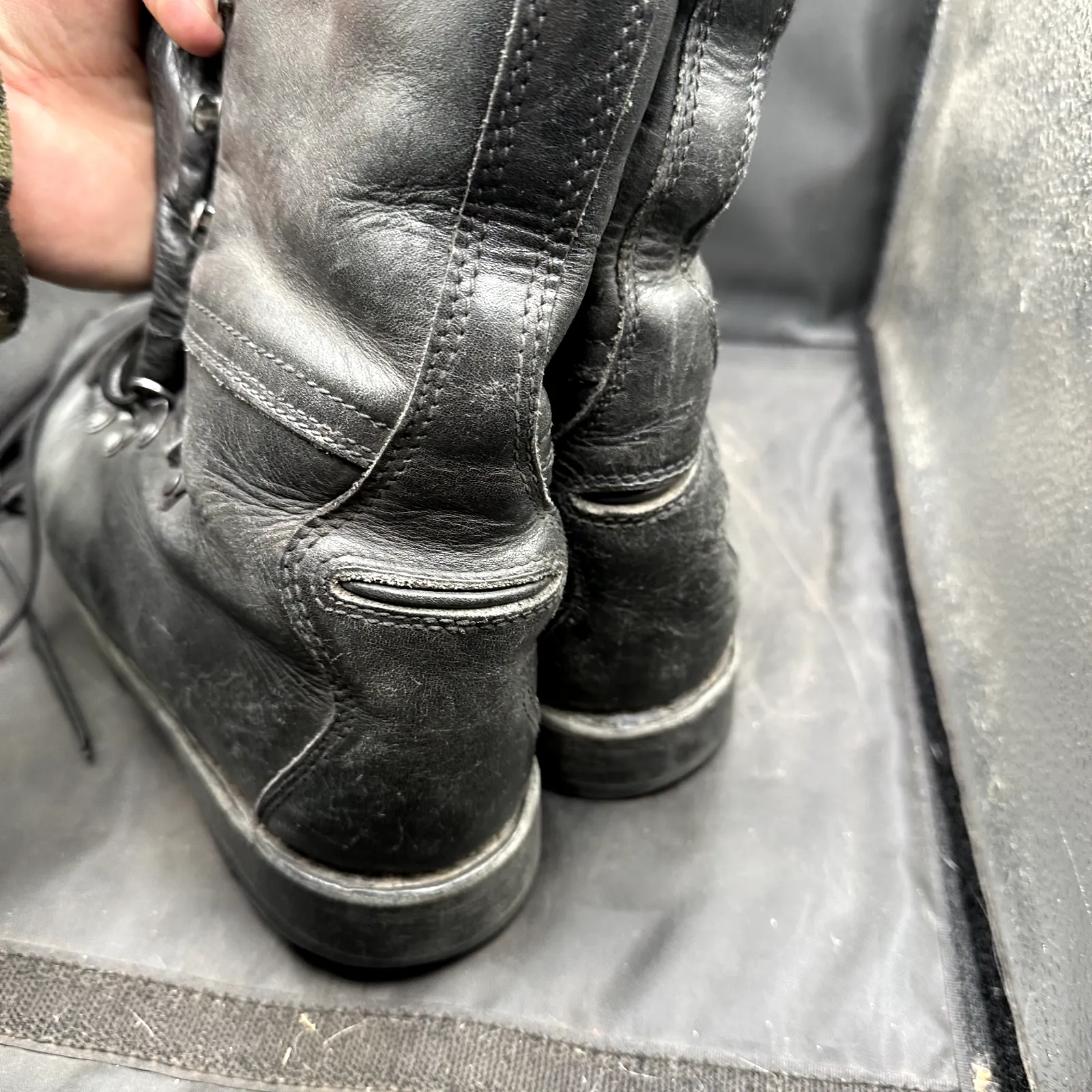 Austrian Army Black Leather Army Heavy Duty Combat Boots - Size EU 42 - UK 8