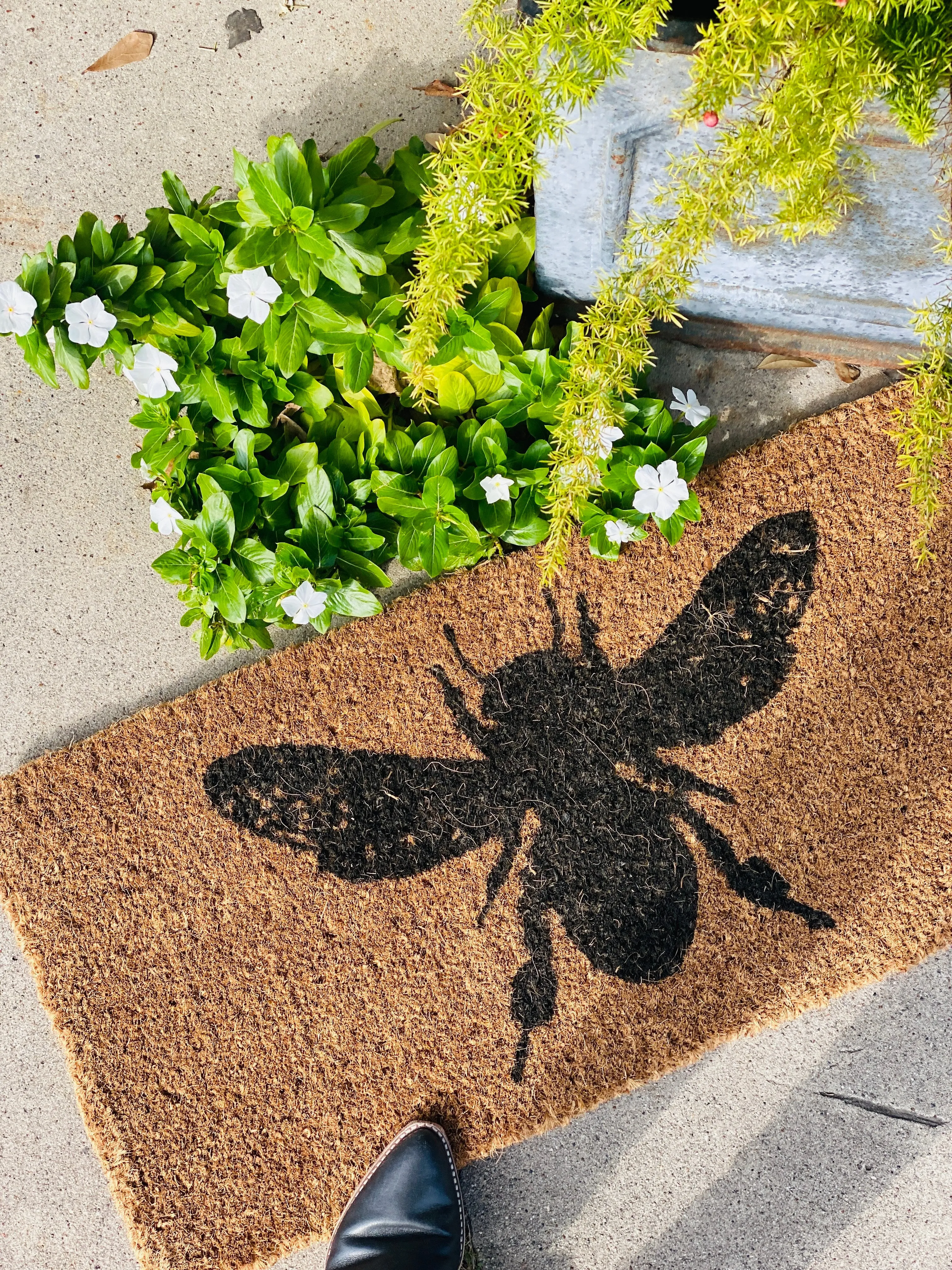 Bee Welcome Doormat