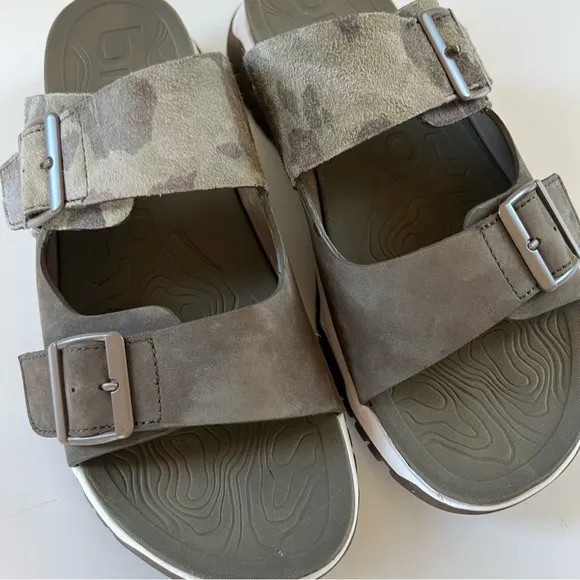 Bionica Naille Suede Slip On Slides Camouflage Double Strap Sandals Shoes SZ 10