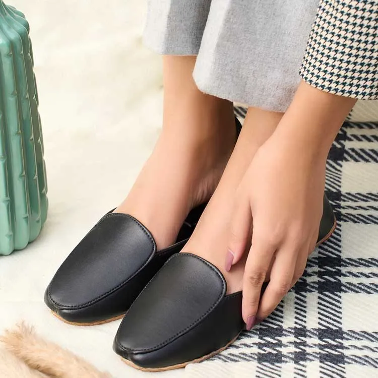 Dazzle By Sarah - Earthstep (Black) Flat