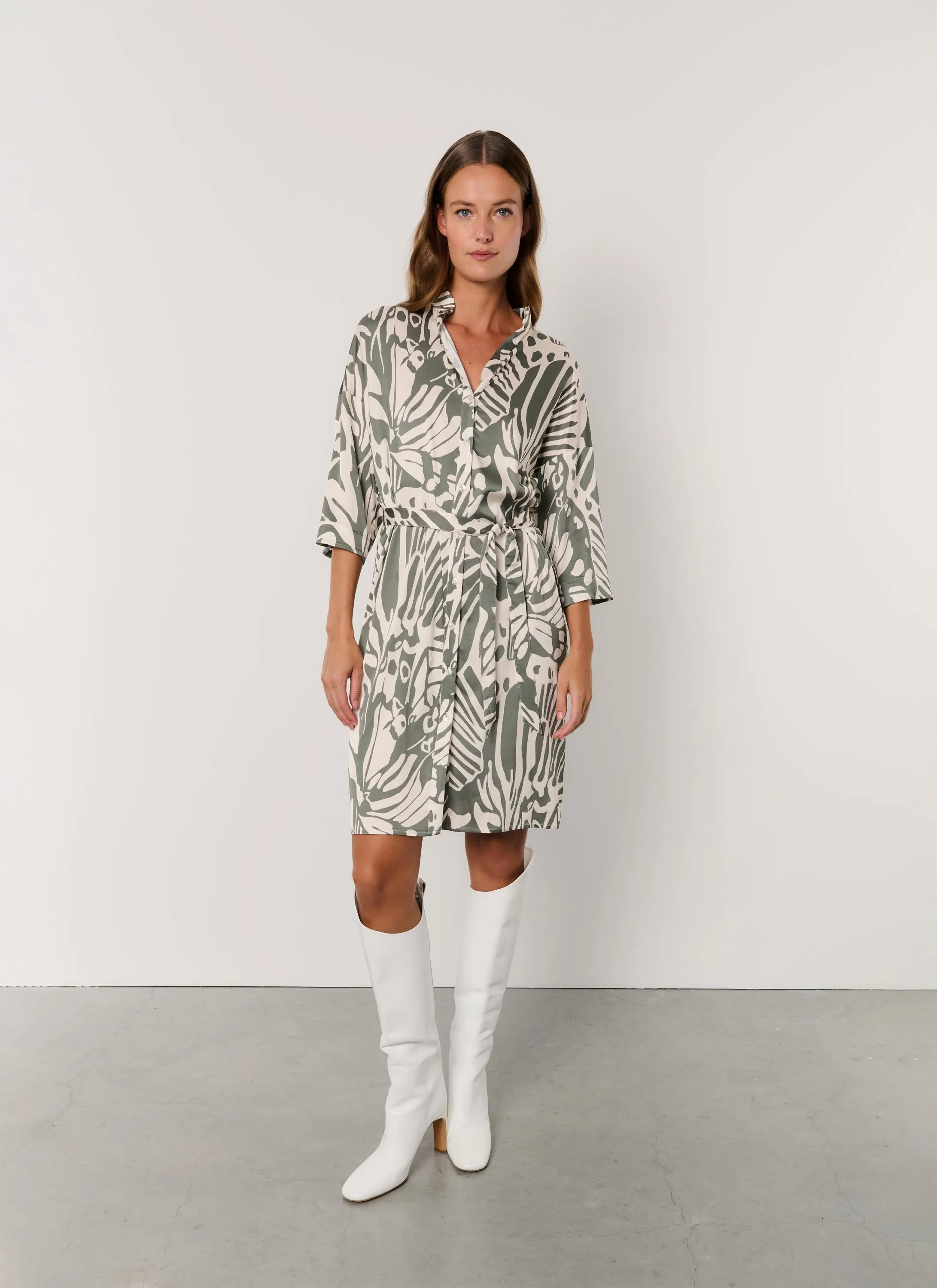 Dress | Satin Viscose Dessin | Maro | Butterfly
