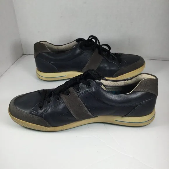 ECCO Leather Laced Sneakers Navy Size EU 43 / US 9/9.5