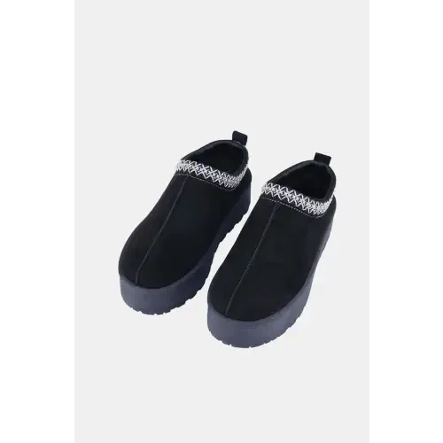 Embroidered Trim Slip On Boots in Chic Black
