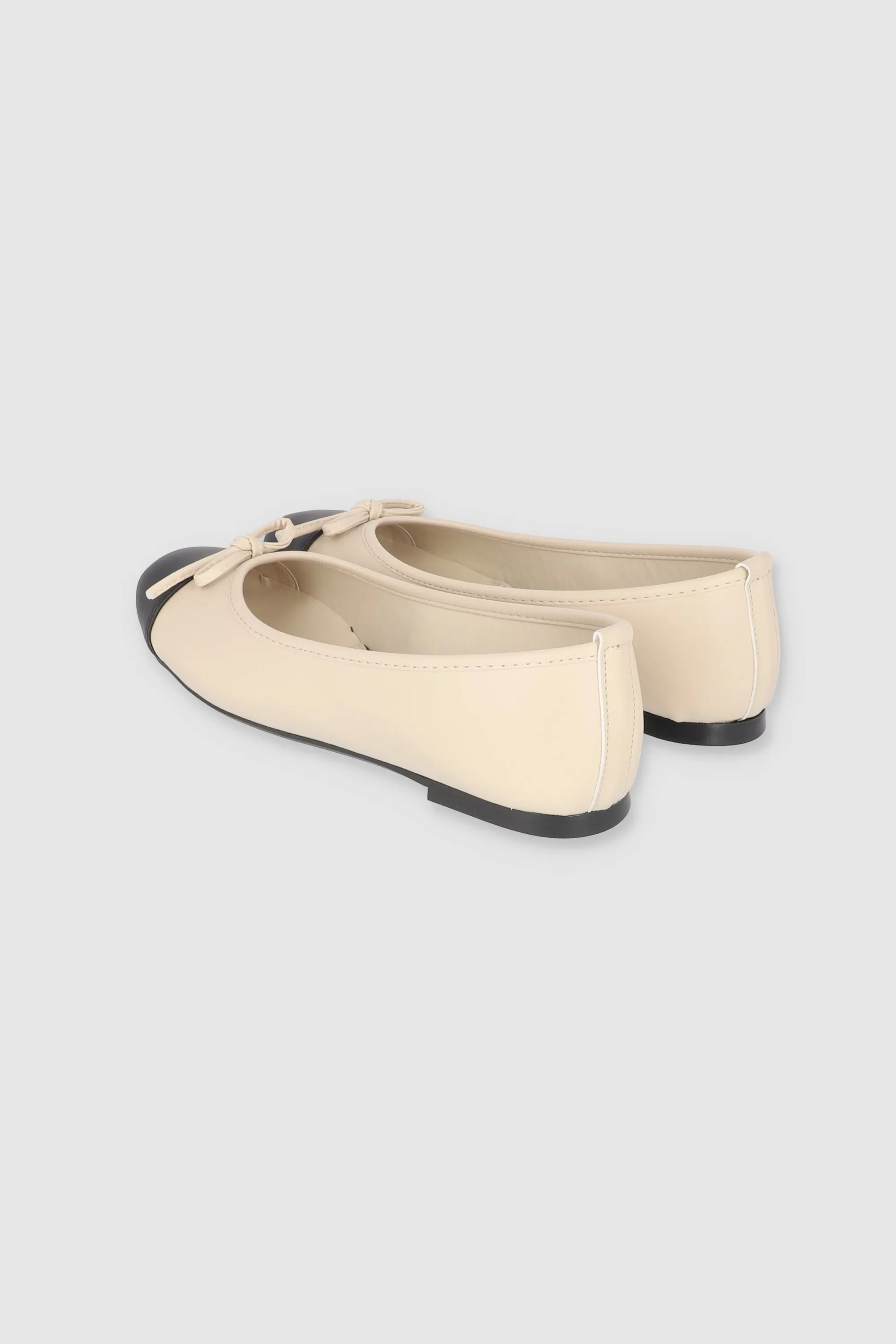 FLAT BALERINA CONTRASTE