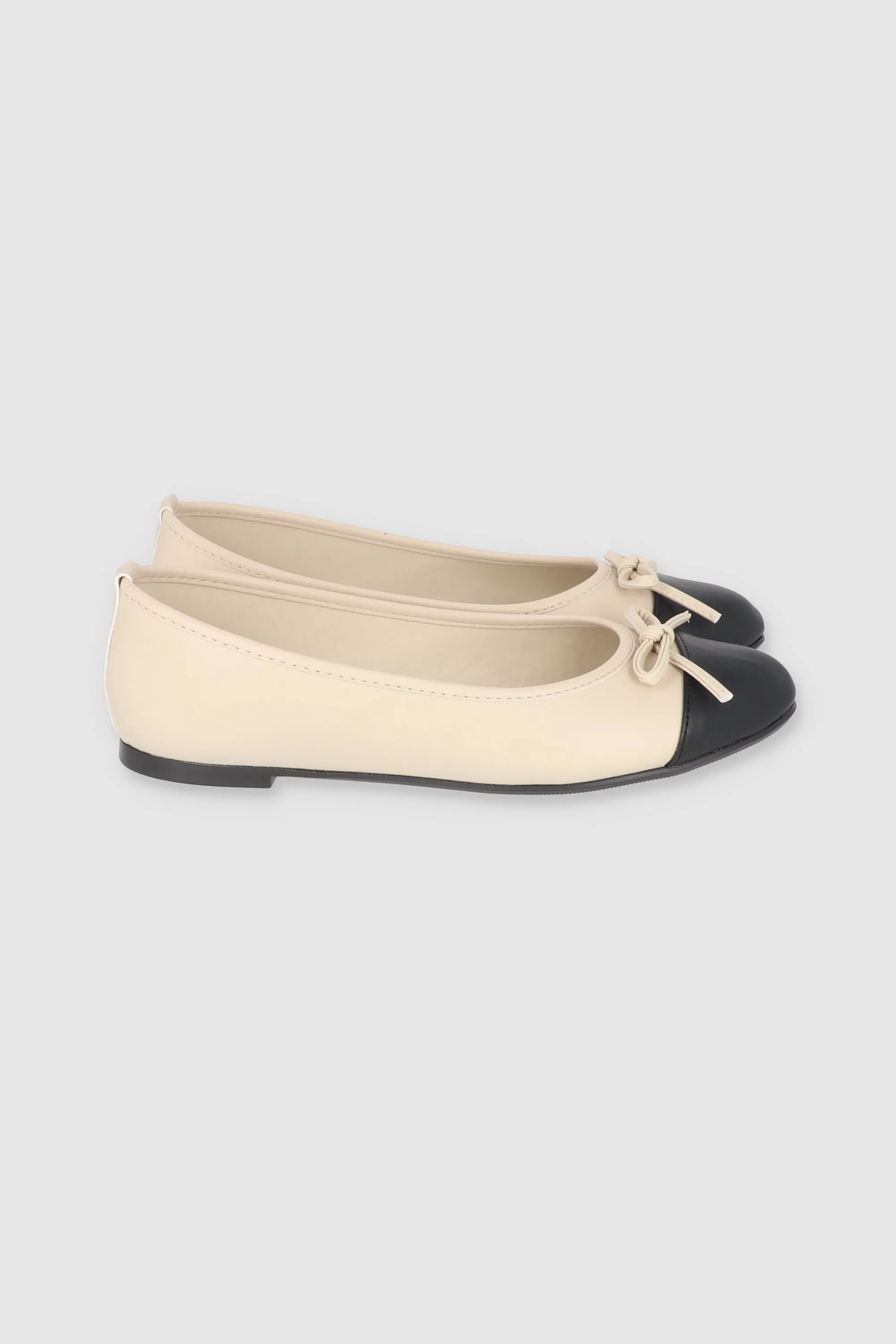 FLAT BALERINA CONTRASTE
