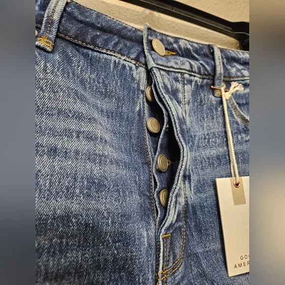 Good american NWT 6 revolve bombshell distressed high waist denim Shorts