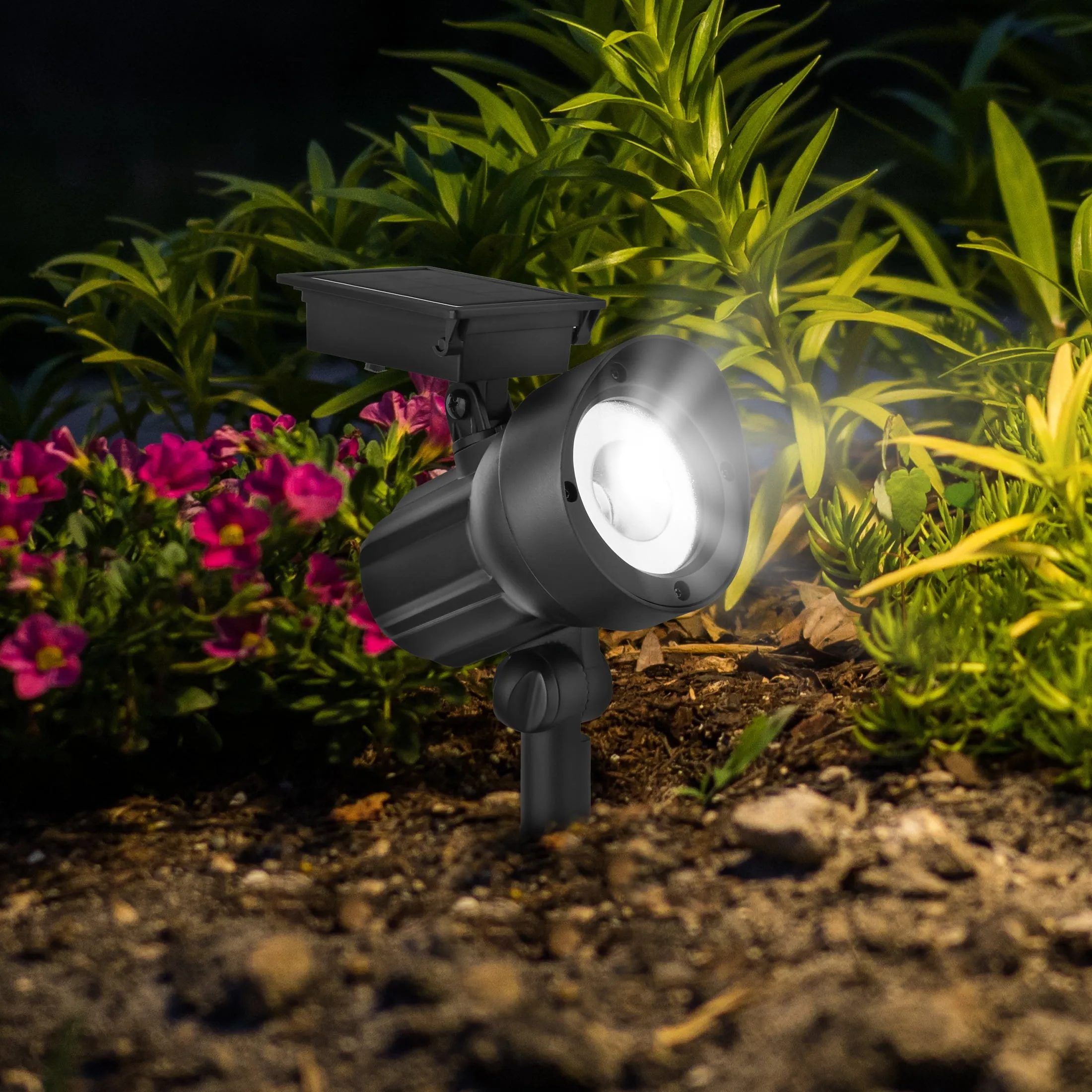 Mainstays Solar Powered Black LED Landscape Spot Light, 20 Lumens