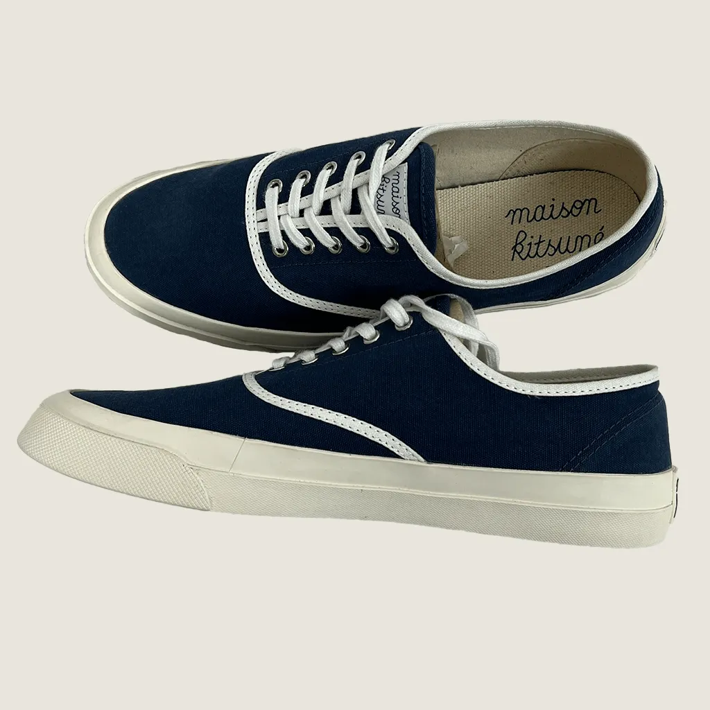 Maison Kitsune Canvas Laced Sneaker 44