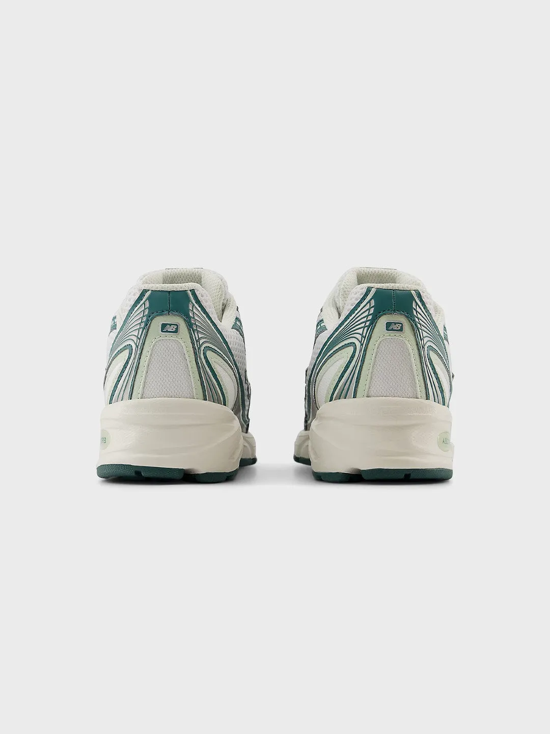 New Balance 740 Sneakers | White/Marsh Green