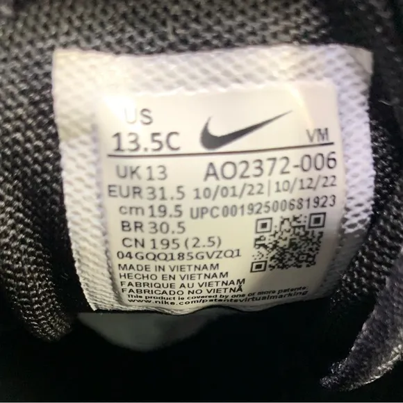 Nike Air Max 270 Toddler Sneakers “ Triple Black “ Shoe Size- 13.5C