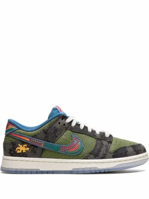 Nike Dunk Low "Siempre Familia" sneakers