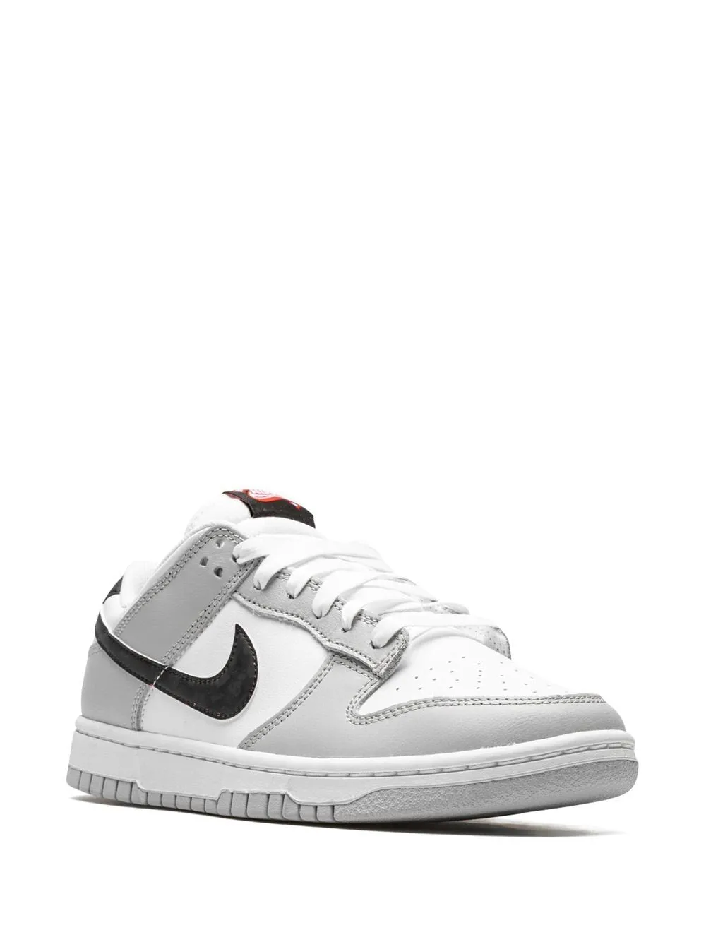 Nike Dunk Low SE sneakers