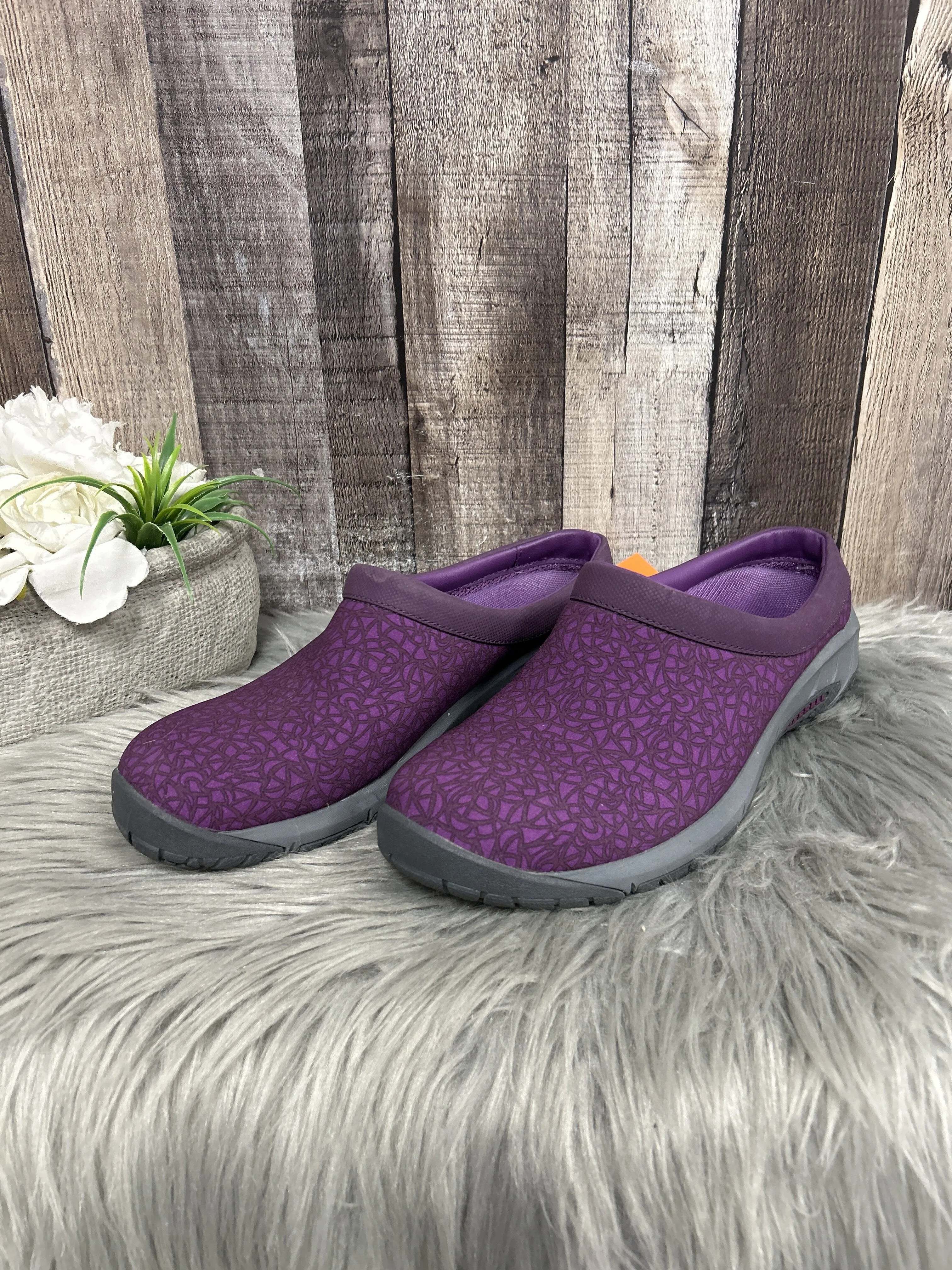 Shoes Flats By Merrell  Size: 9