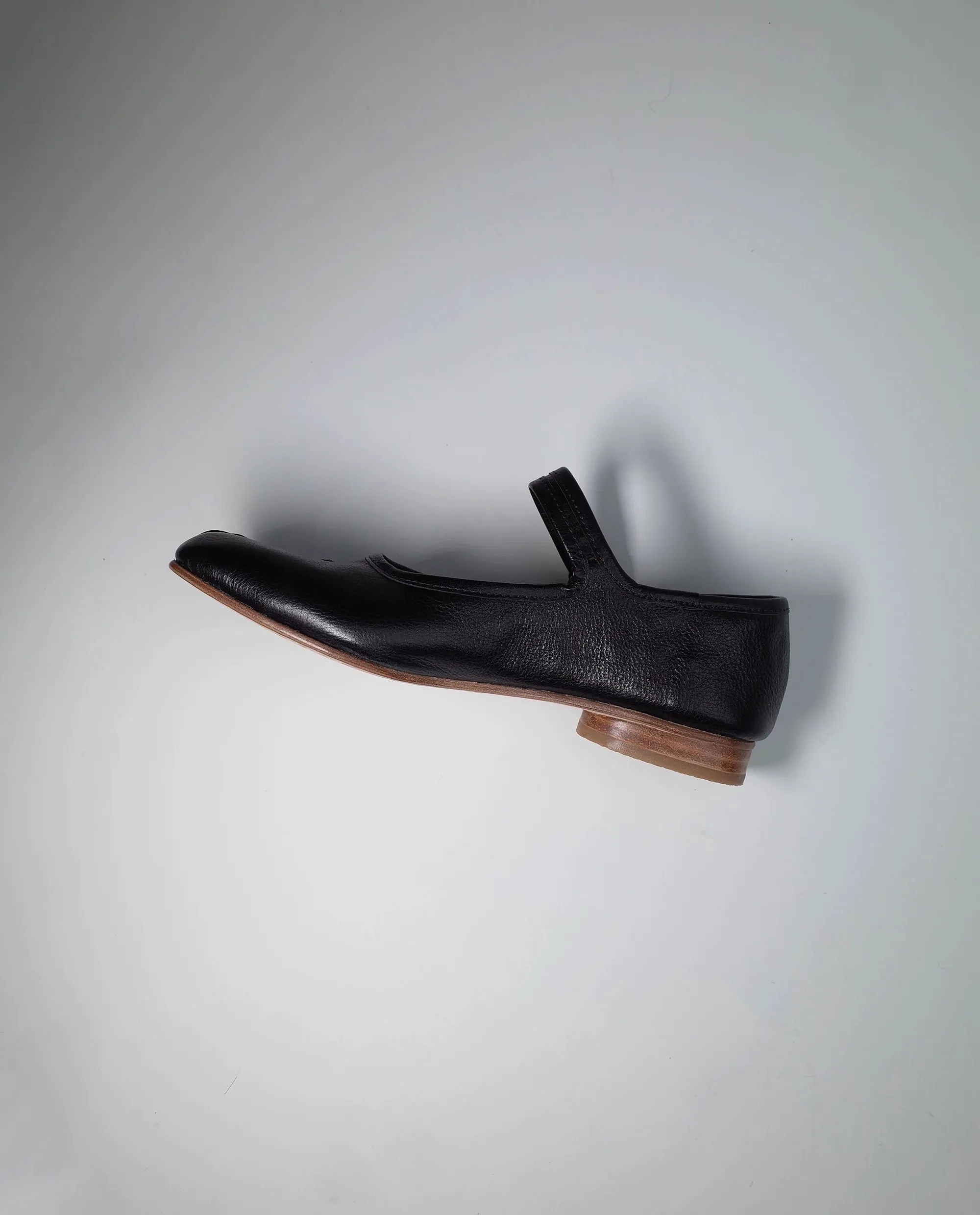 Split-Toe Mary Jane Shoes