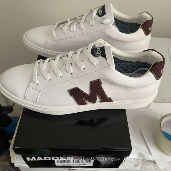 Steve Madden Dombin Nubuck Men's Designer Sneakers SZ 11 !!!NEW!!! (MSRP 88.00)