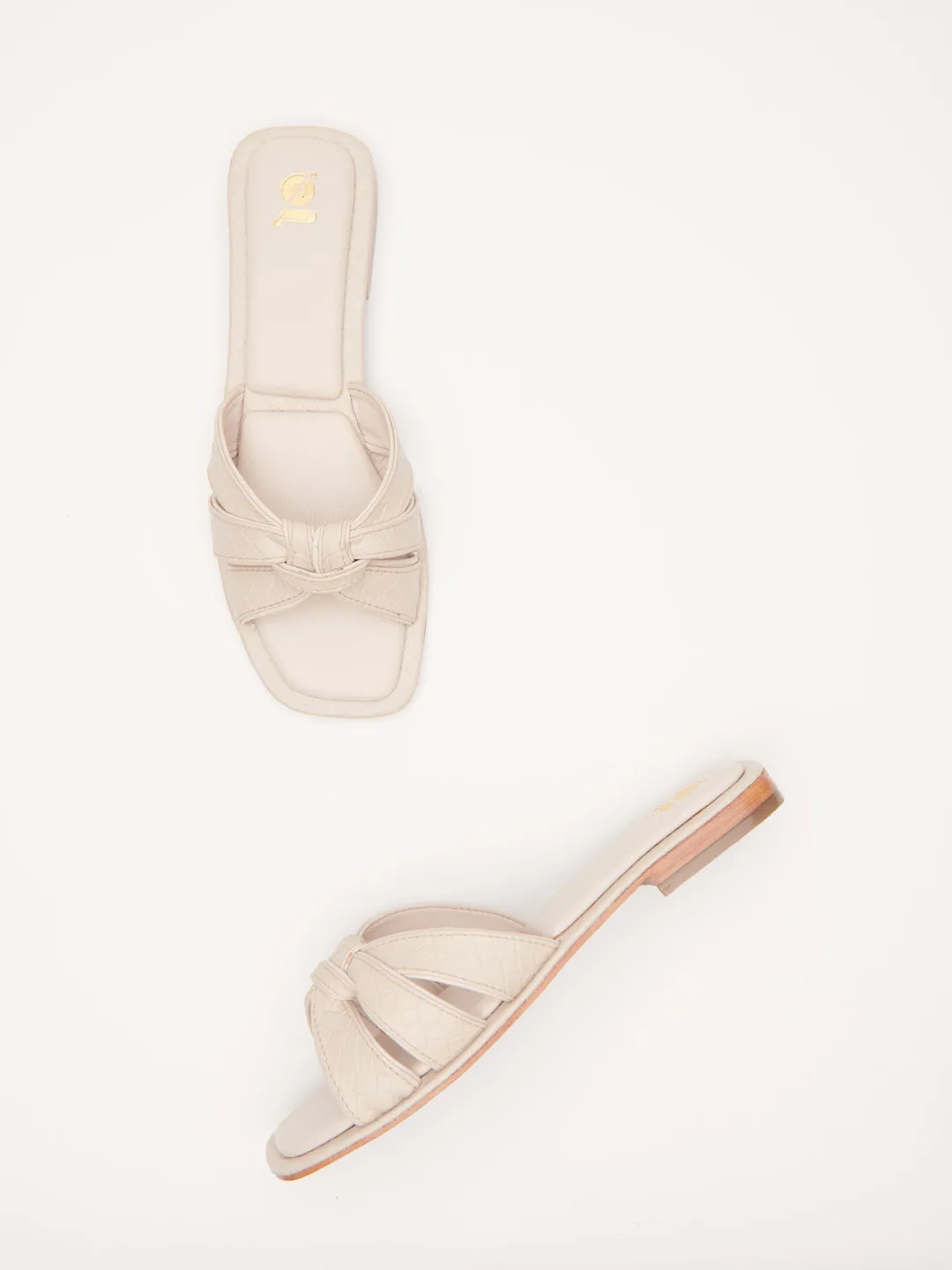 SYMMETRICAL PIPING SLIDES