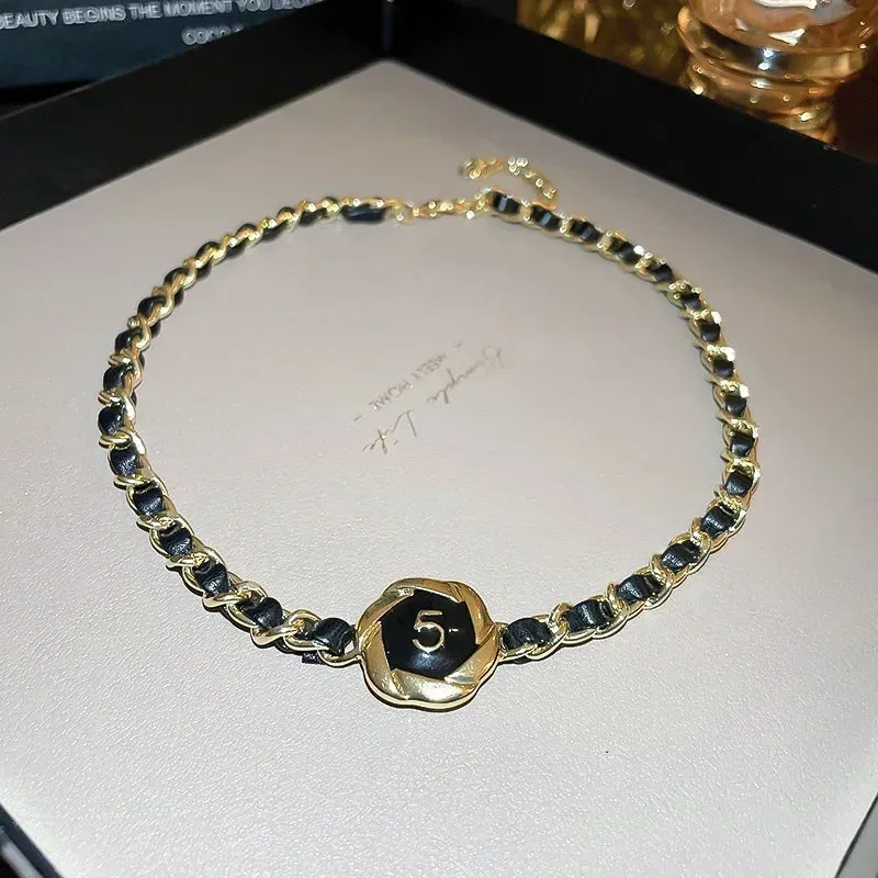 Vintage PU Leather Choker Necklace Earring Jewelry Set Collarbone Chain