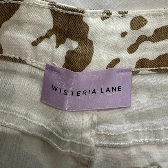 Wisteria Lane brown &amp; white high waisted cow print frayed shorts western NWT S