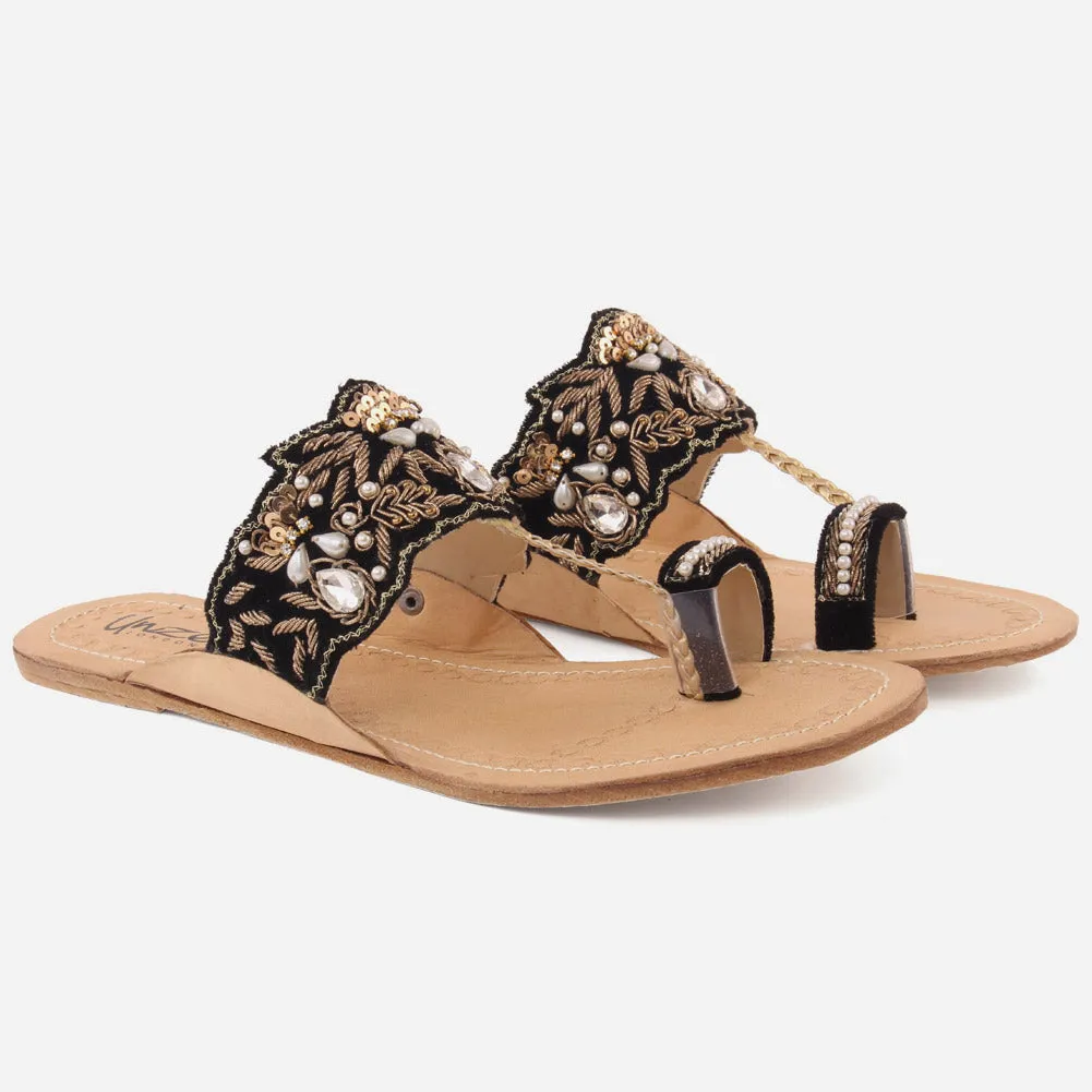 Women "ARIA" Trendy Kolhapuri Slippers