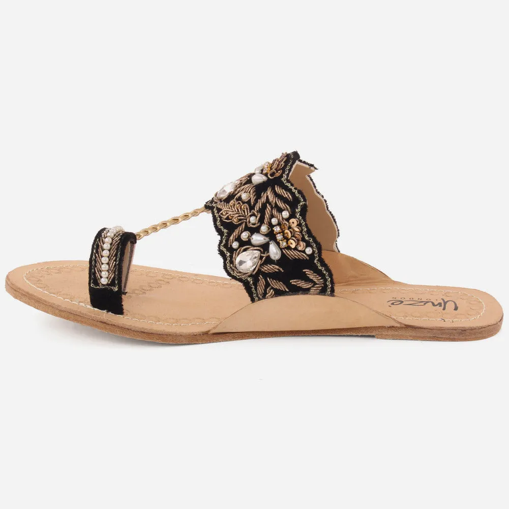 Women "ARIA" Trendy Kolhapuri Slippers
