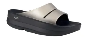 Women's OOFOS OOmega OOahh Luxe Sandal
