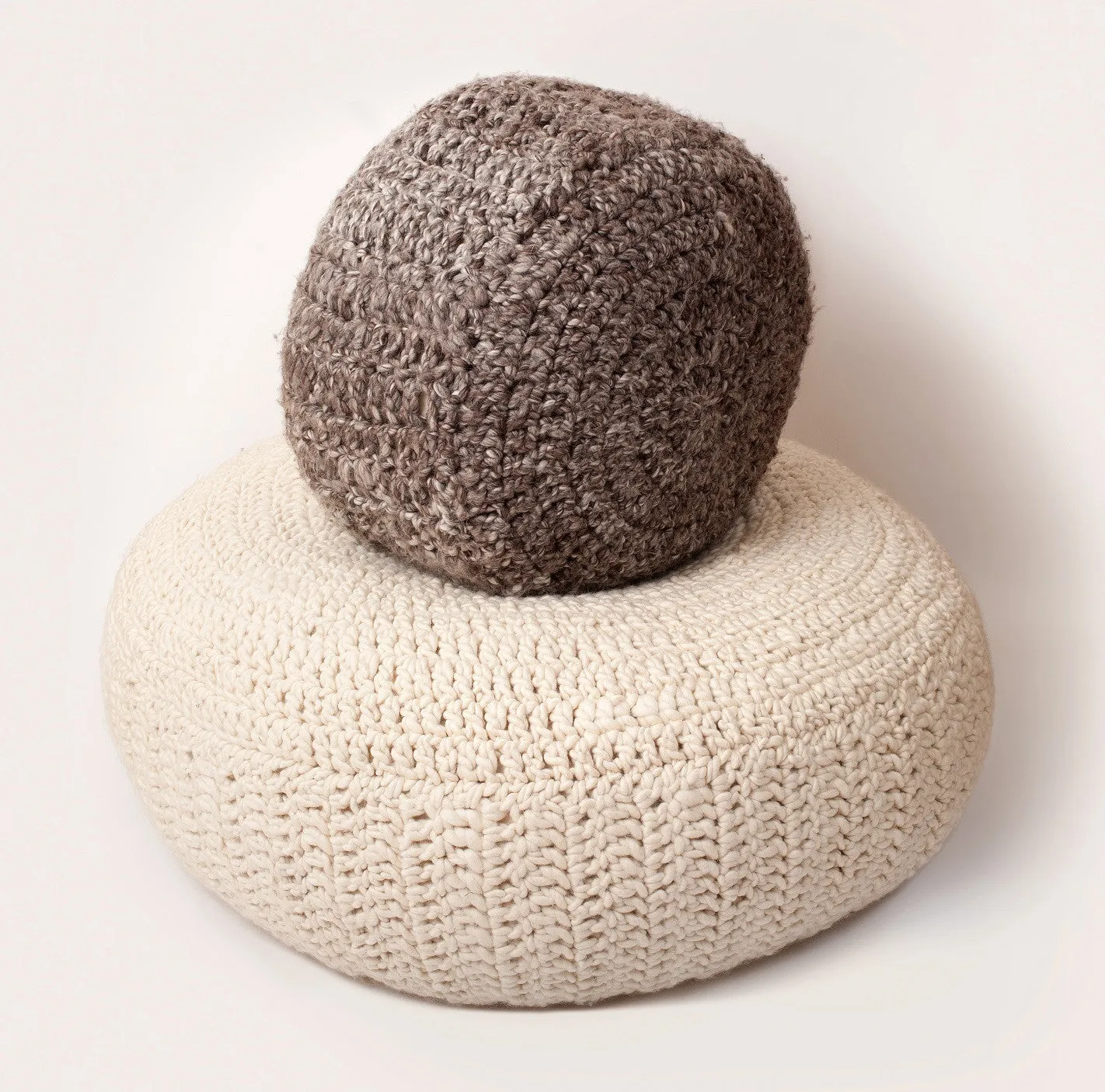 WOOL POUF - Natural Ivory